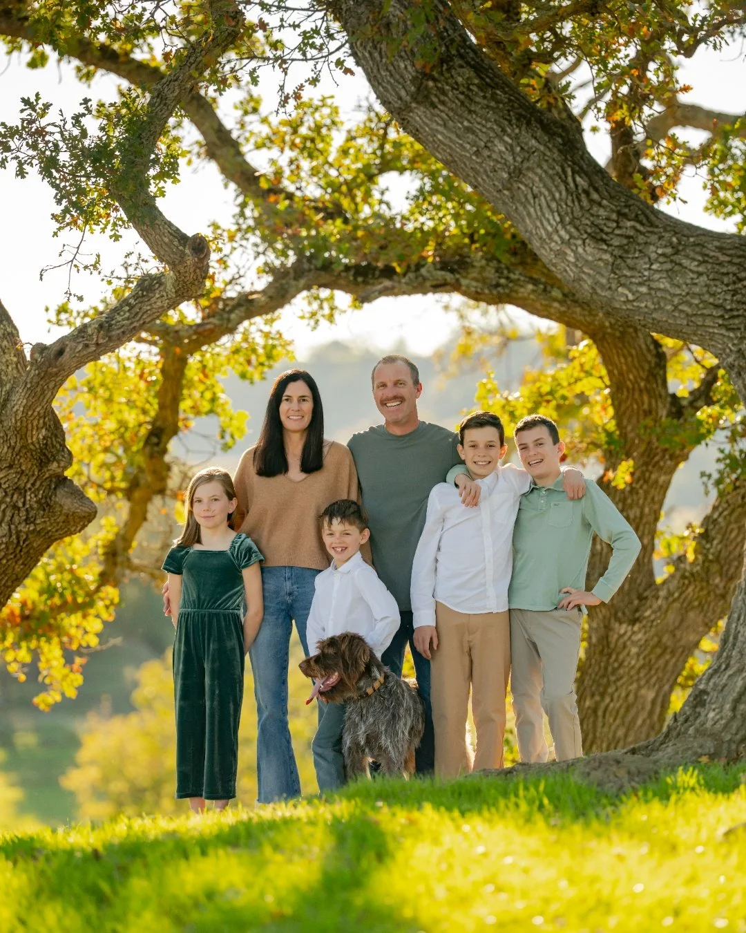 Added new families this year and super duper excited to see these Christmas cards come through the snail mail. Couldn't help but scream, "My Team!". 

Merry Christmas Eve everyone!