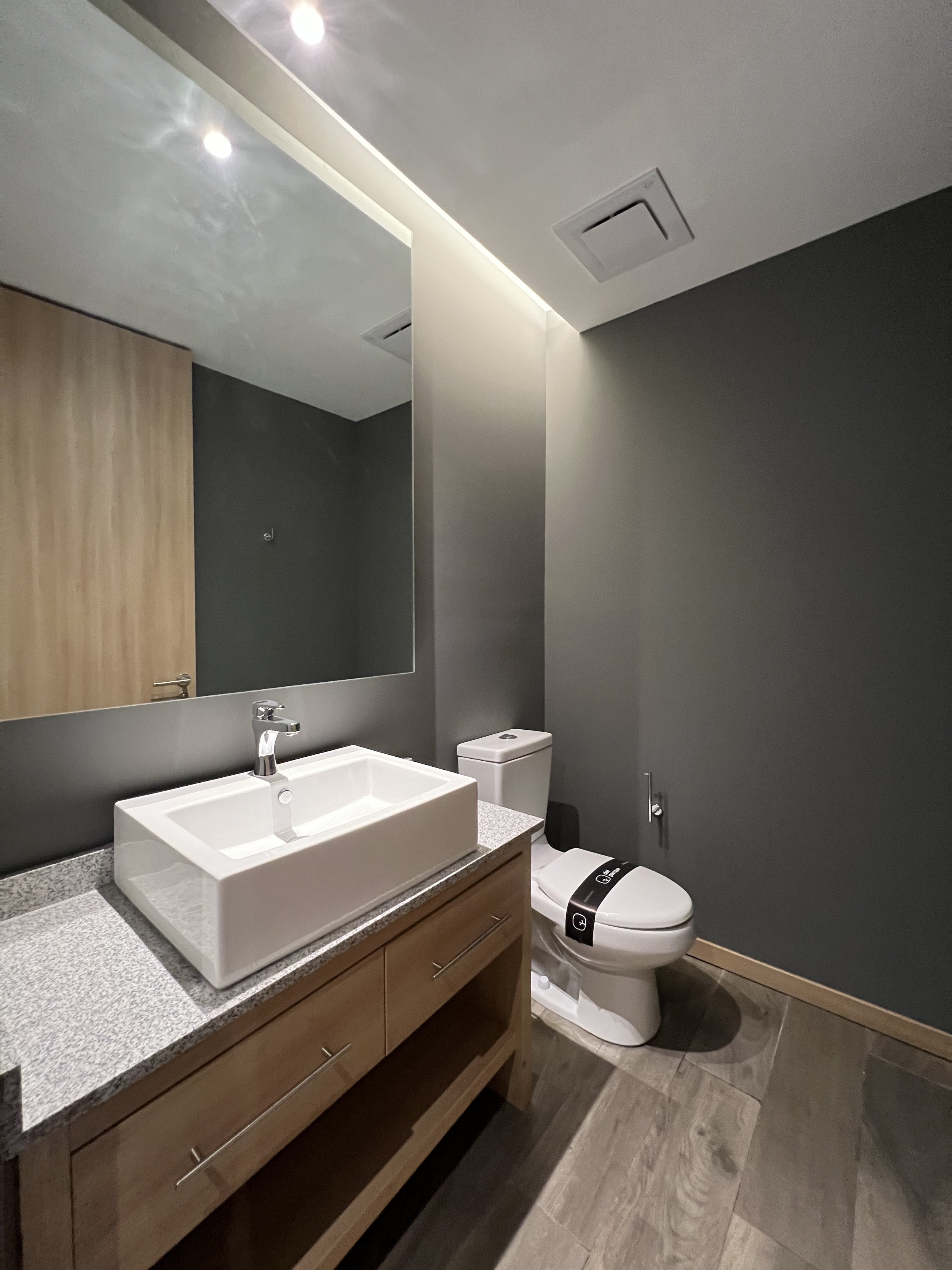 DD60DE24-38C4-4D62-AD70-EB2EADE34C02.jpg