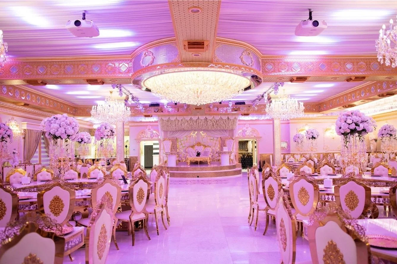 chic venue catering by mike service