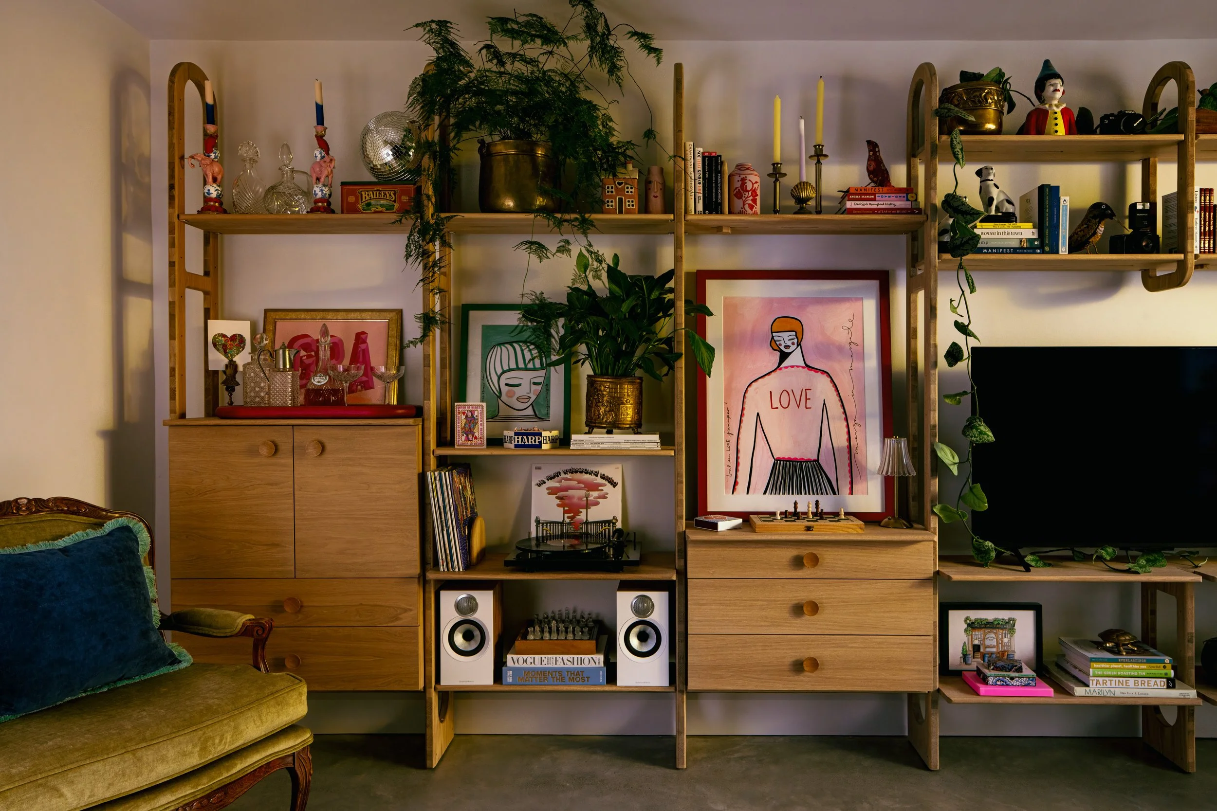 Ponc-Shelving 2 - Delivered-5.jpg