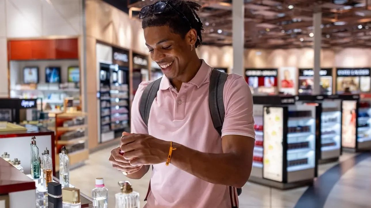 Airport Shoppers Shift To Value, Convenience And Self‑Treating