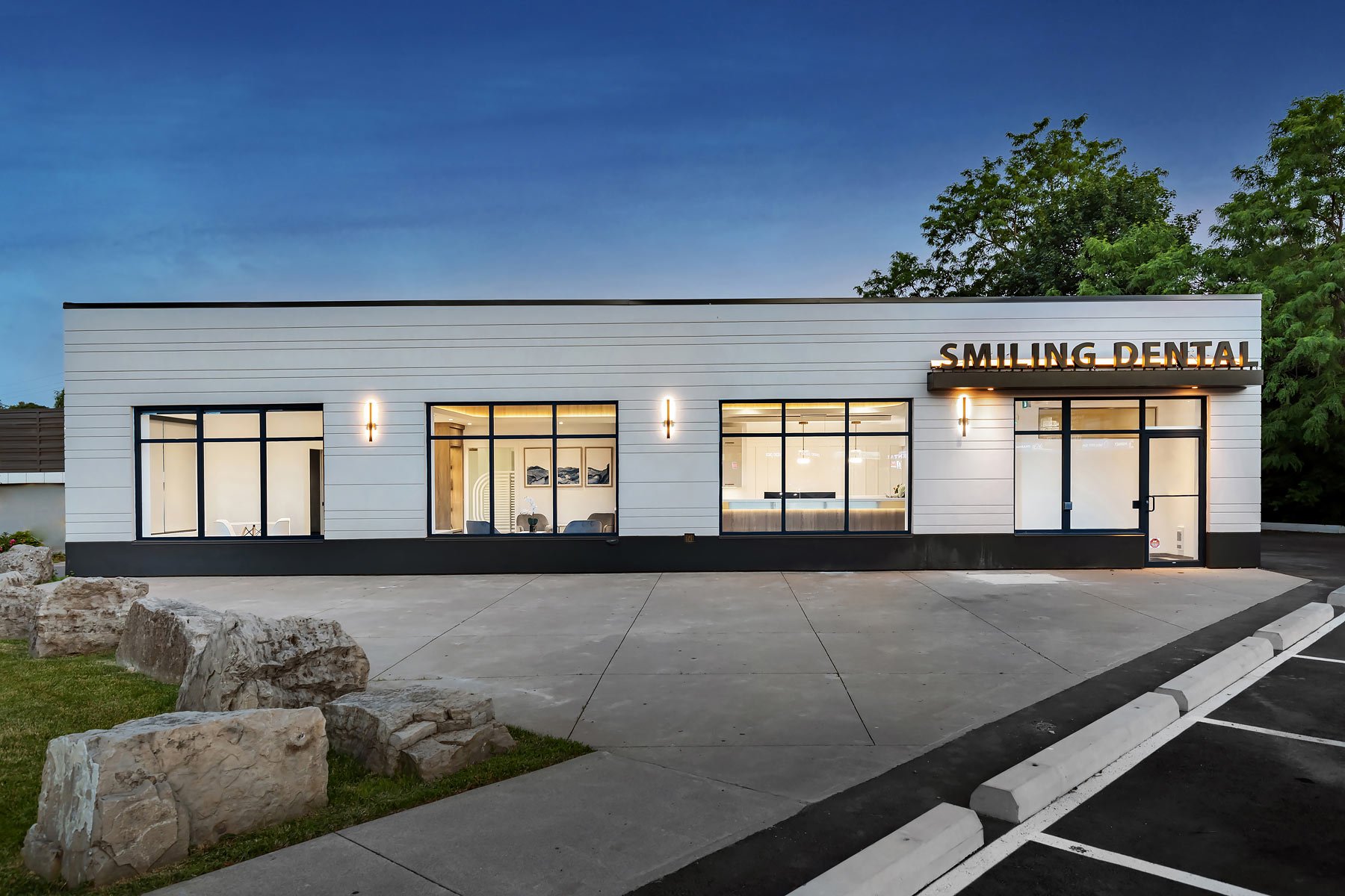 Prop-Architecture-Smiling-Dental-Dundas-014.jpg