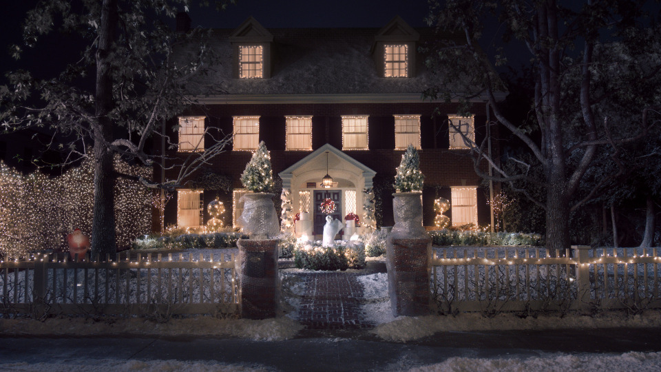 Home Instead_Hero Still_101725.png