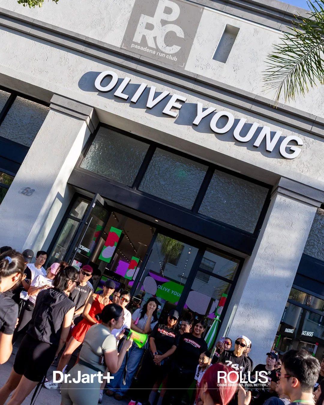 PRC🌹 x OY🫒 Recap

Thanks to everyone to came out to support this amazing collaboration! We can&rsquo;t wait to invite you for more incredible events like this one.

Huge thank you to @oliveyoung_us and @drjart for the space and the sun sticks. Mass