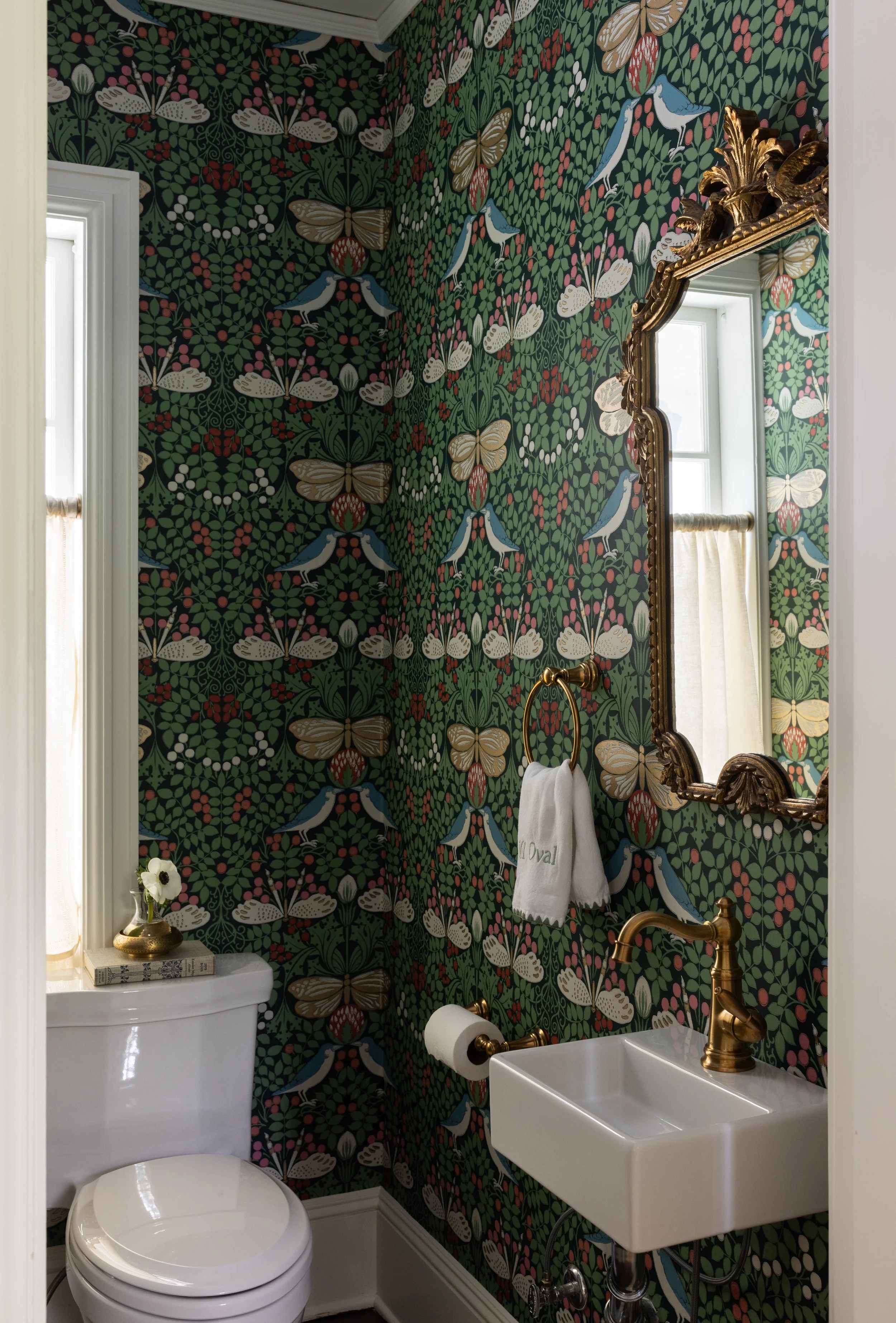 Powder Room.jpg
