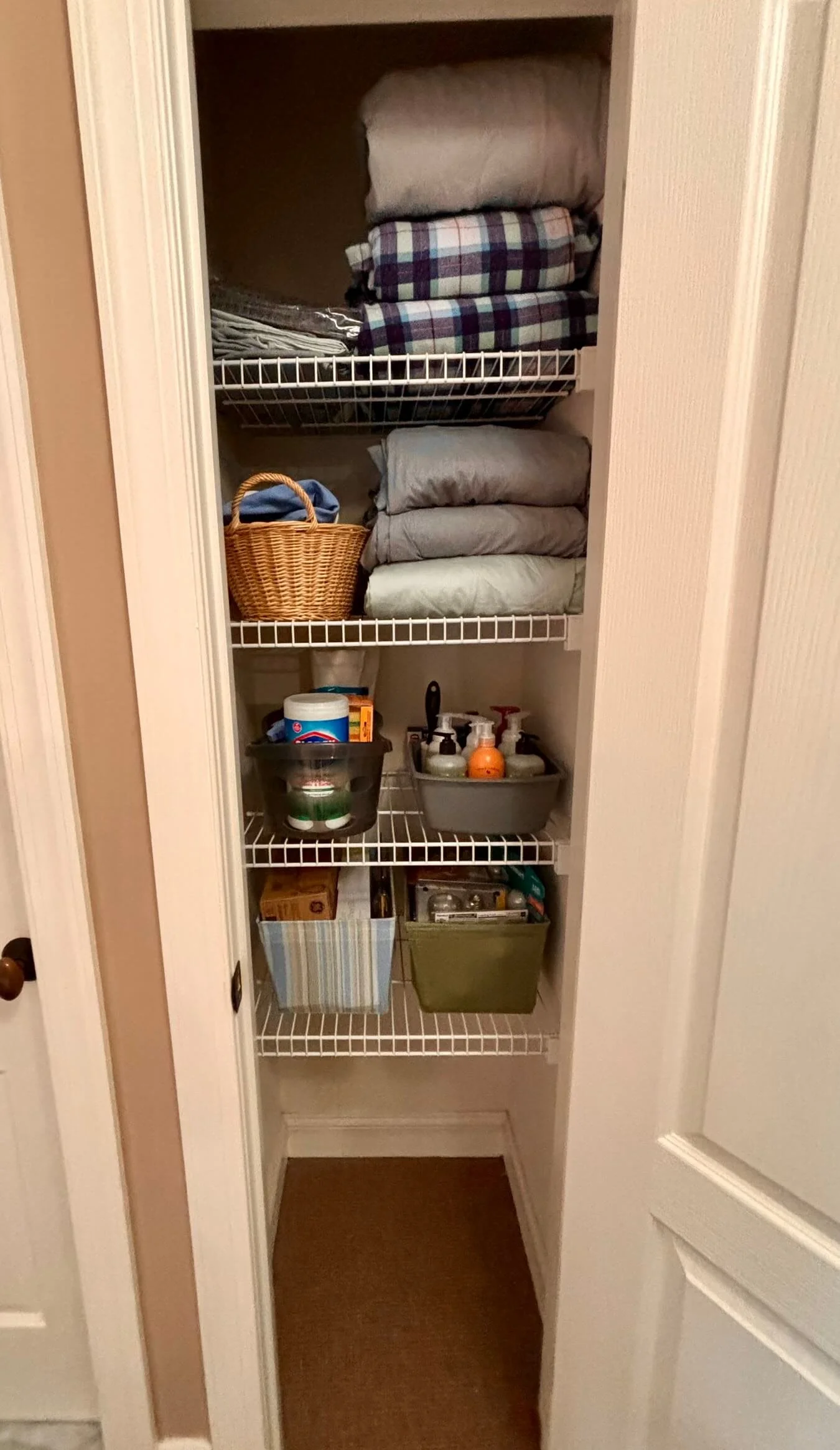 Linen Closet Organizing (3).JPEG