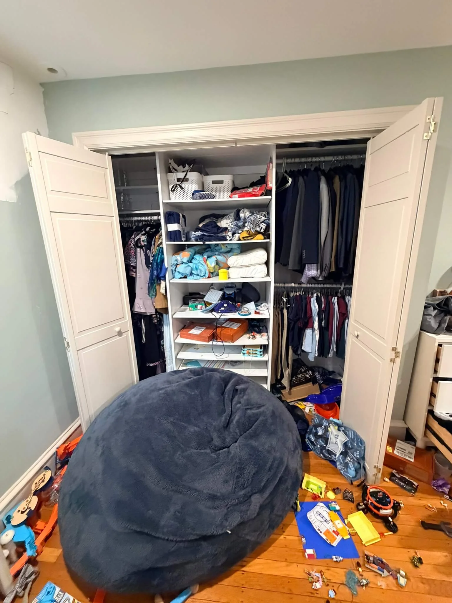 Kids Closet