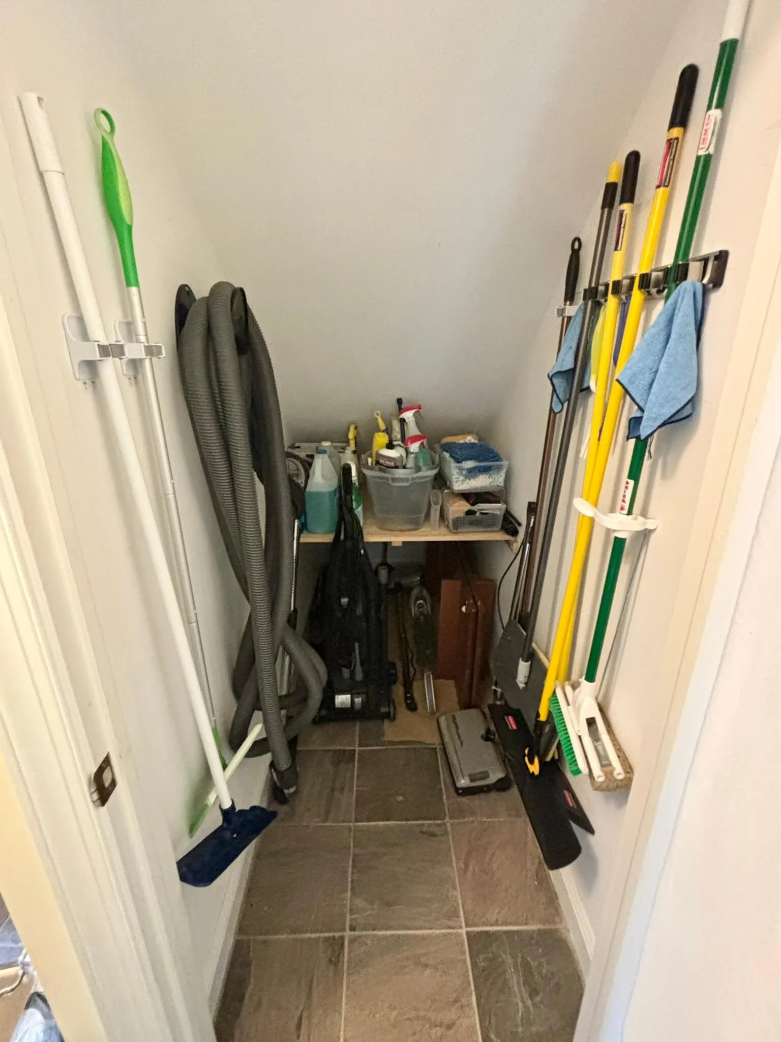 Storage Closet Declutter (1).JPEG