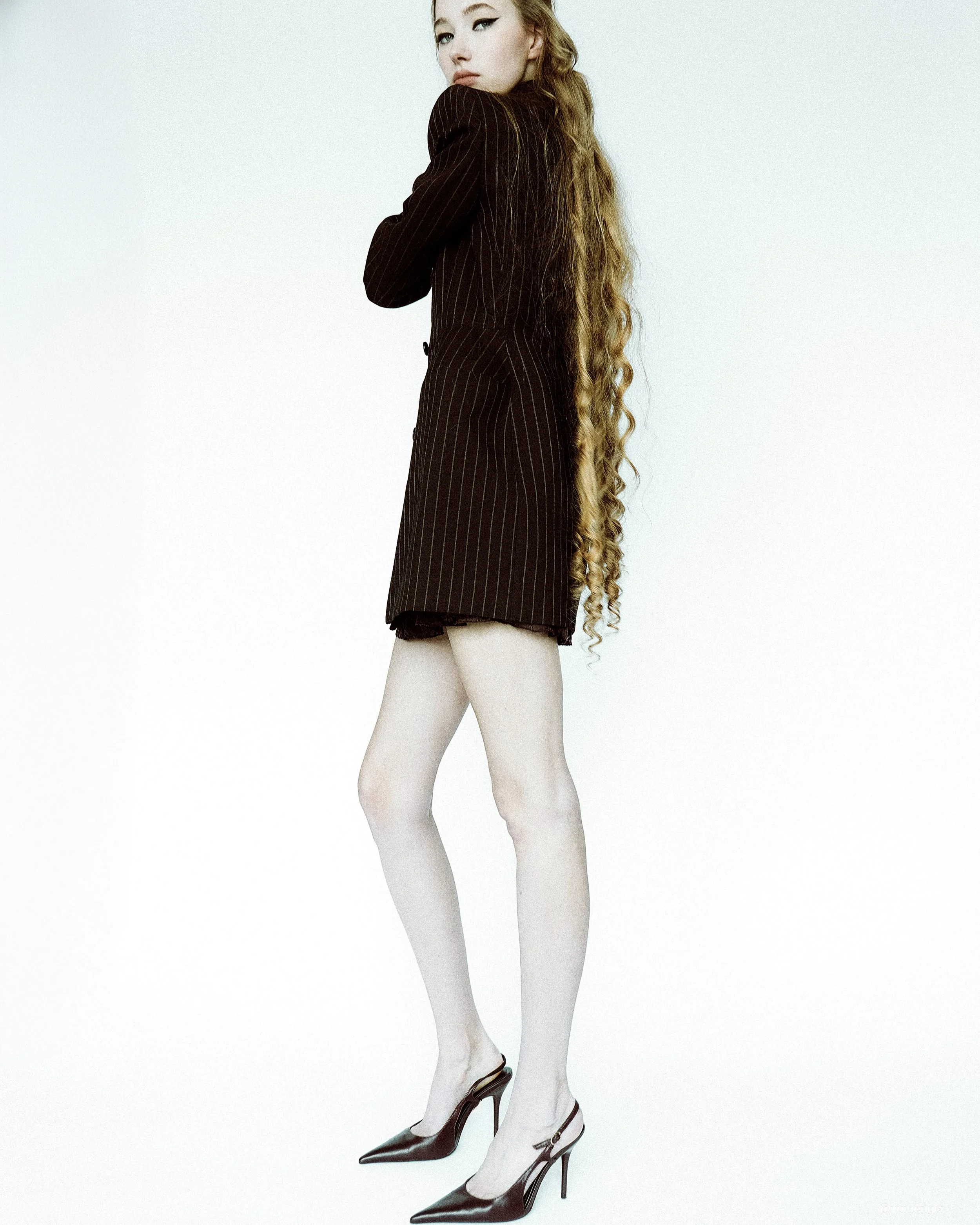 Liz Schweikl 
Role
Model
Modeling Agencies
New York
Kollektiv Mgmt
Paris
COVER MANAGEMENT
London
Linden Staub
Stockholm
the wonders
Mother Agency
DSM Management
(Hamburg)
Based In
Munich

shot by Yu Mengci , nyc based fashion photographer, makeup by 