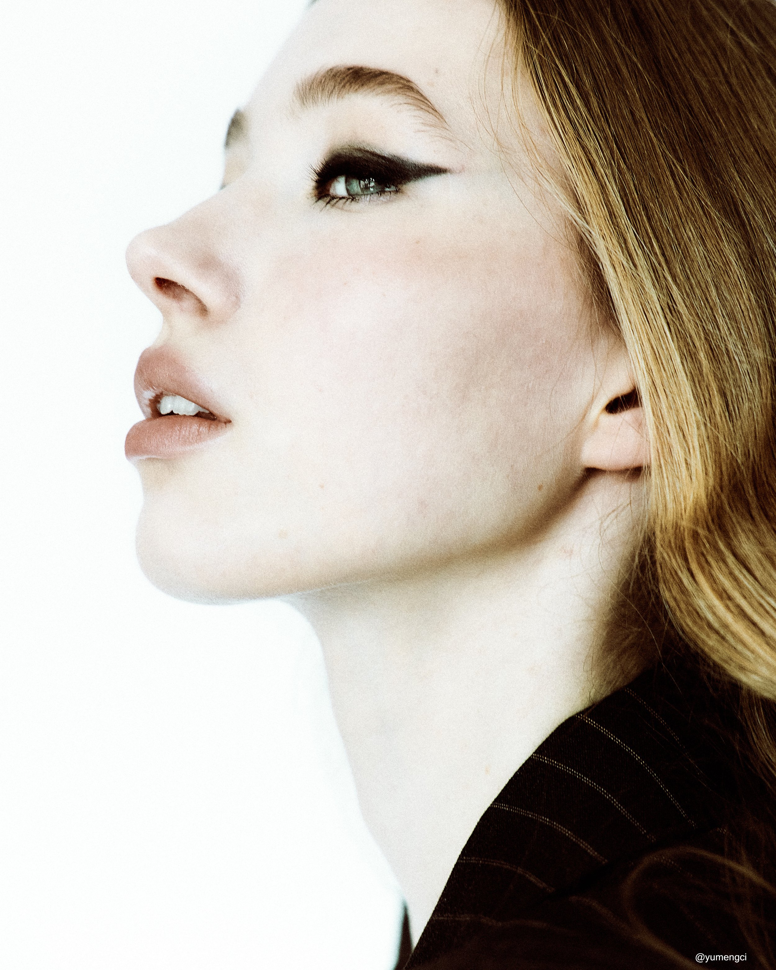 Liz Schweikl 
Role
Model
Modeling Agencies
New York
Kollektiv Mgmt
Paris
COVER MANAGEMENT
London
Linden Staub
Stockholm
the wonders
Mother Agency
DSM Management
(Hamburg)
Based In
Munich

shot by Yu Mengci , nyc based fashion photographer, makeup by 