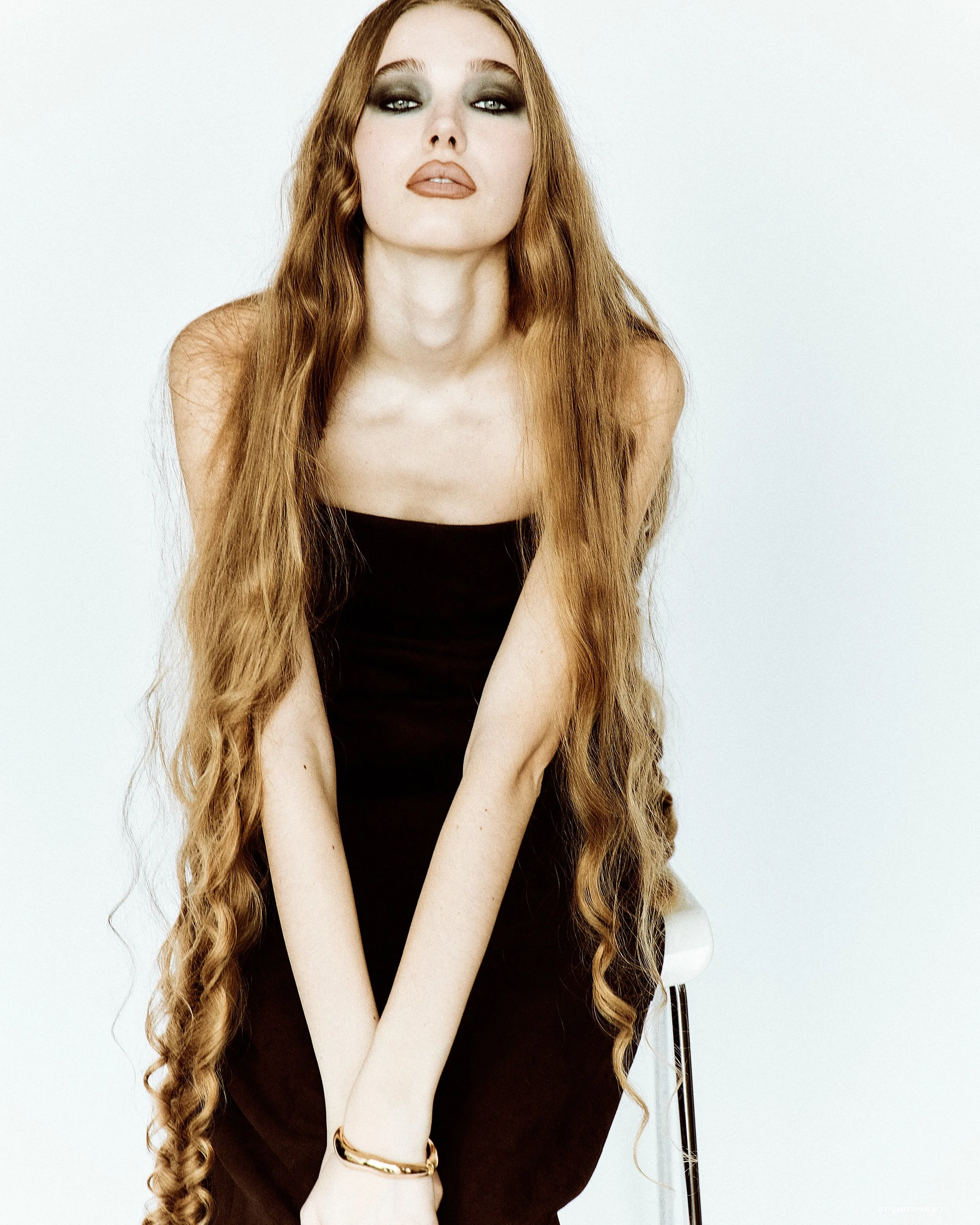 Liz Schweikl 
Role
Model
Modeling Agencies
New York
Kollektiv Mgmt
Paris
COVER MANAGEMENT
London
Linden Staub
Stockholm
the wonders
Mother Agency
DSM Management
(Hamburg)
Based In
Munich

shot by Yu Mengci , nyc based fashion photographer, makeup by 