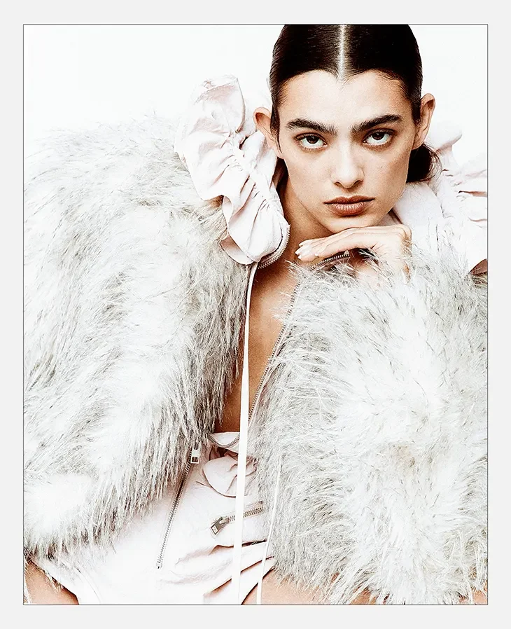 DSCENE STYLE STORIES: Soft Armor by Yu Mengci

Full look: AKNVAS

Yu Mengci captures Xue Huizi, Danielle Littleford, Mily Reuter, and Noortje Haak with styling by Kara Erwin for our latest exclusive story.

Editorial: Soft Armor  

Editor: Jana Kosti