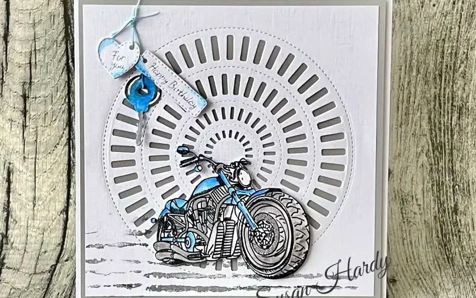 The Radiating Circle Collection