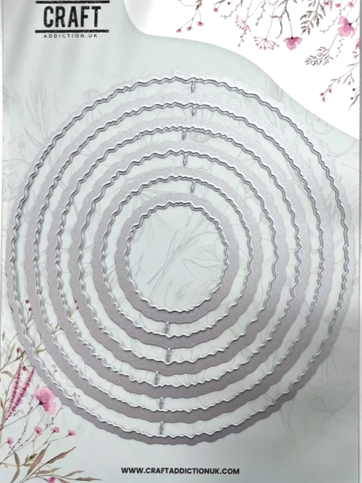 Essential Circle Deckle Frames