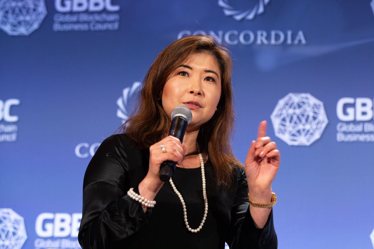Sandra Ro