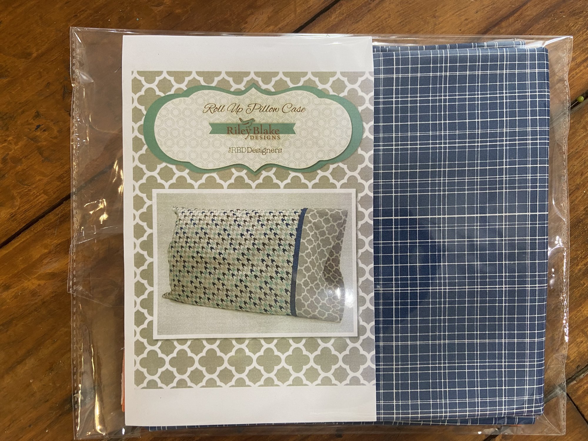 Roll Up Pillow Case Kit - Blue