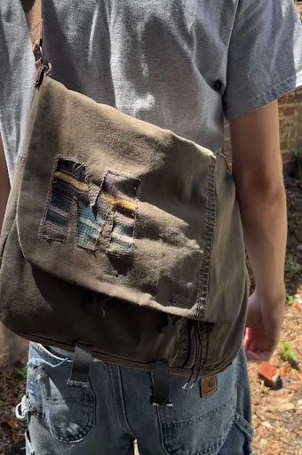 Messenger bag commission