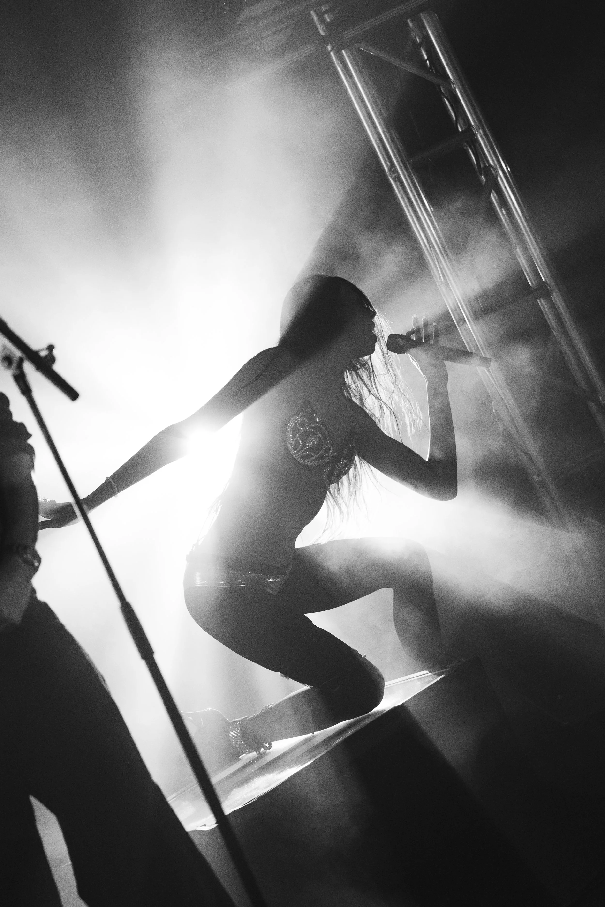 BetweenFriends_20251019_Atlanta_TheLoft_AndyNguyen_11.jpg