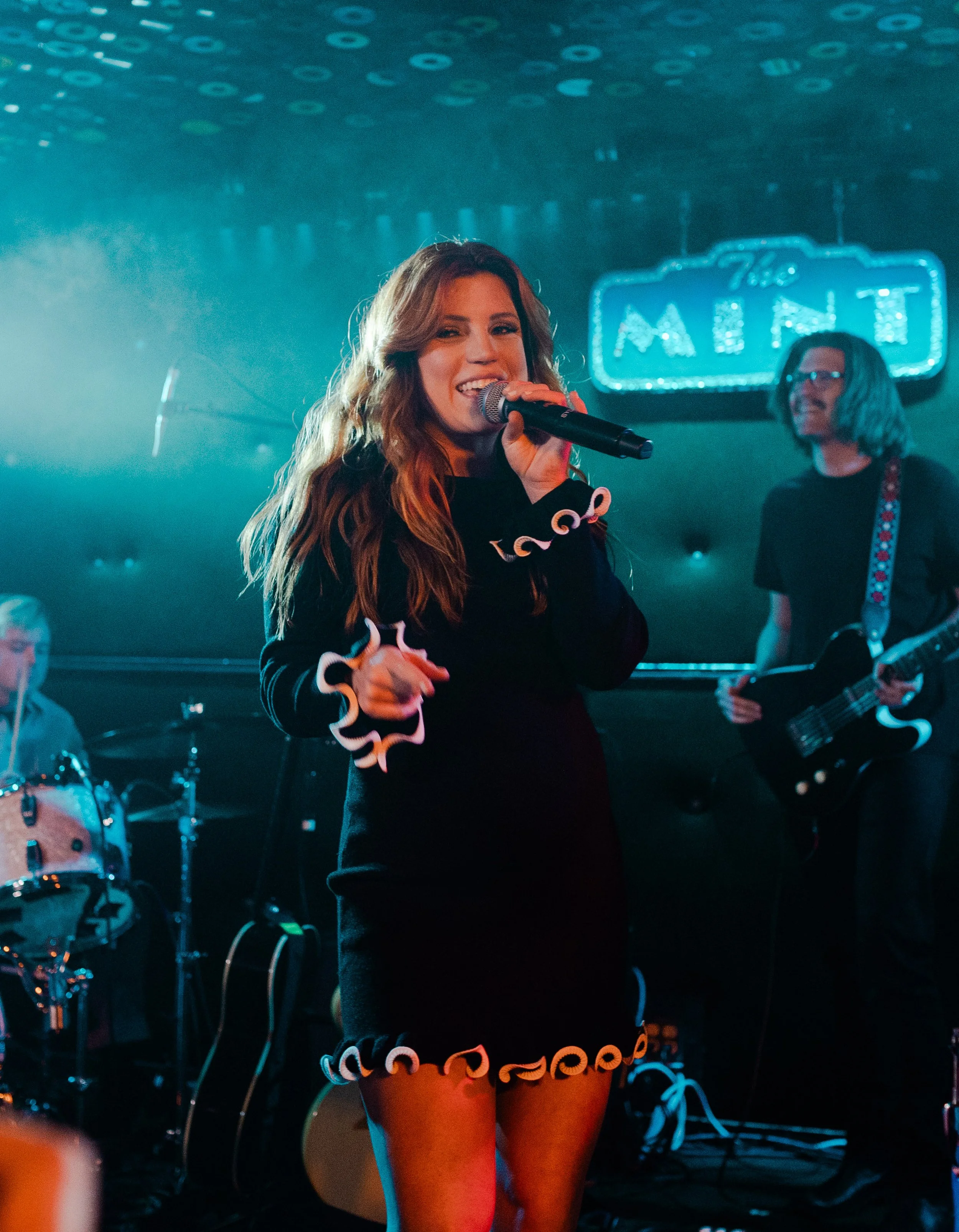 @YISINGKAO-ECHOSMITH-1.jpg