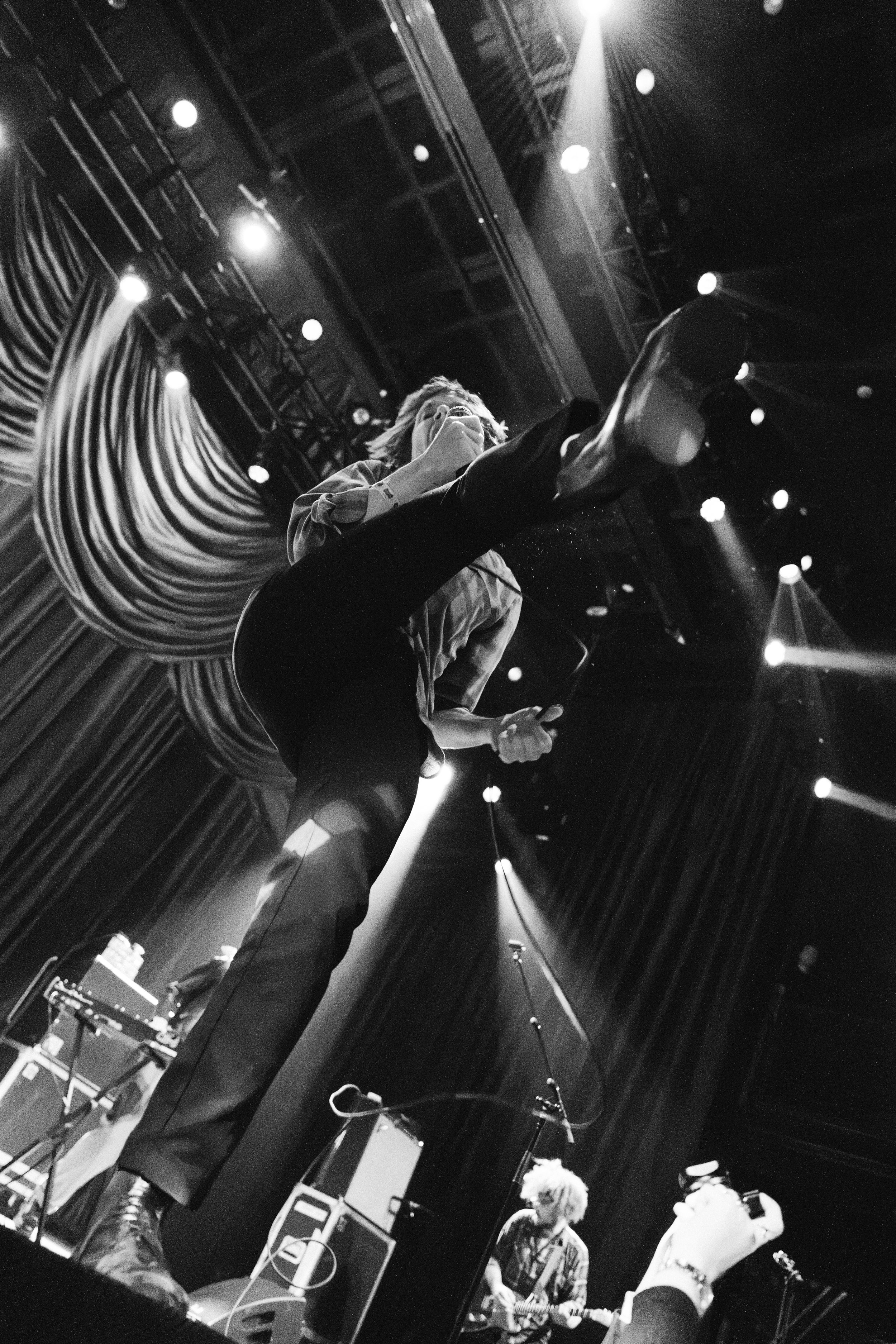 Pond_080626_Nashville_BrooklynBowl_AndyNguyen_7.jpg