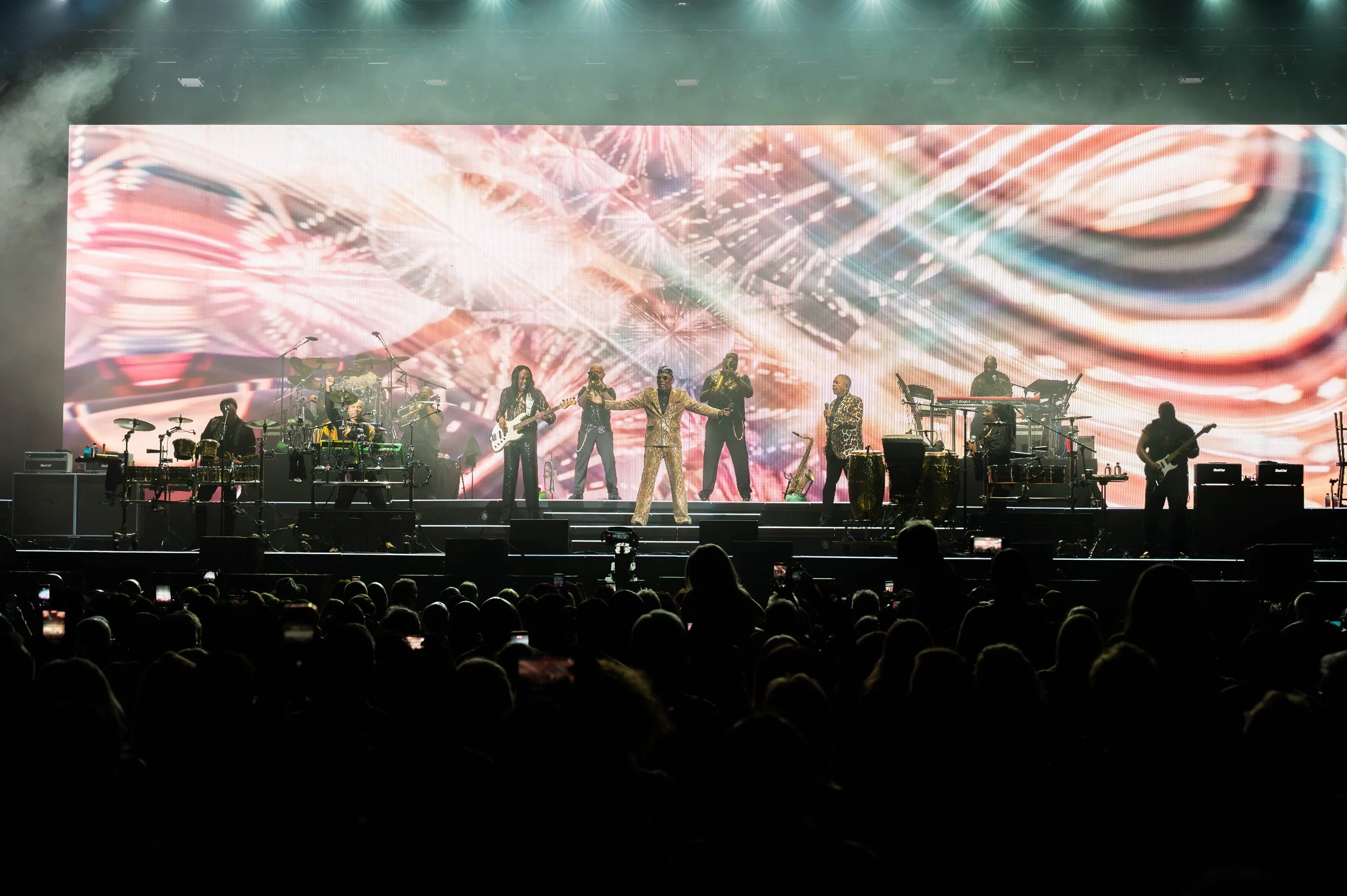 EWF - Like Magic-3.jpg