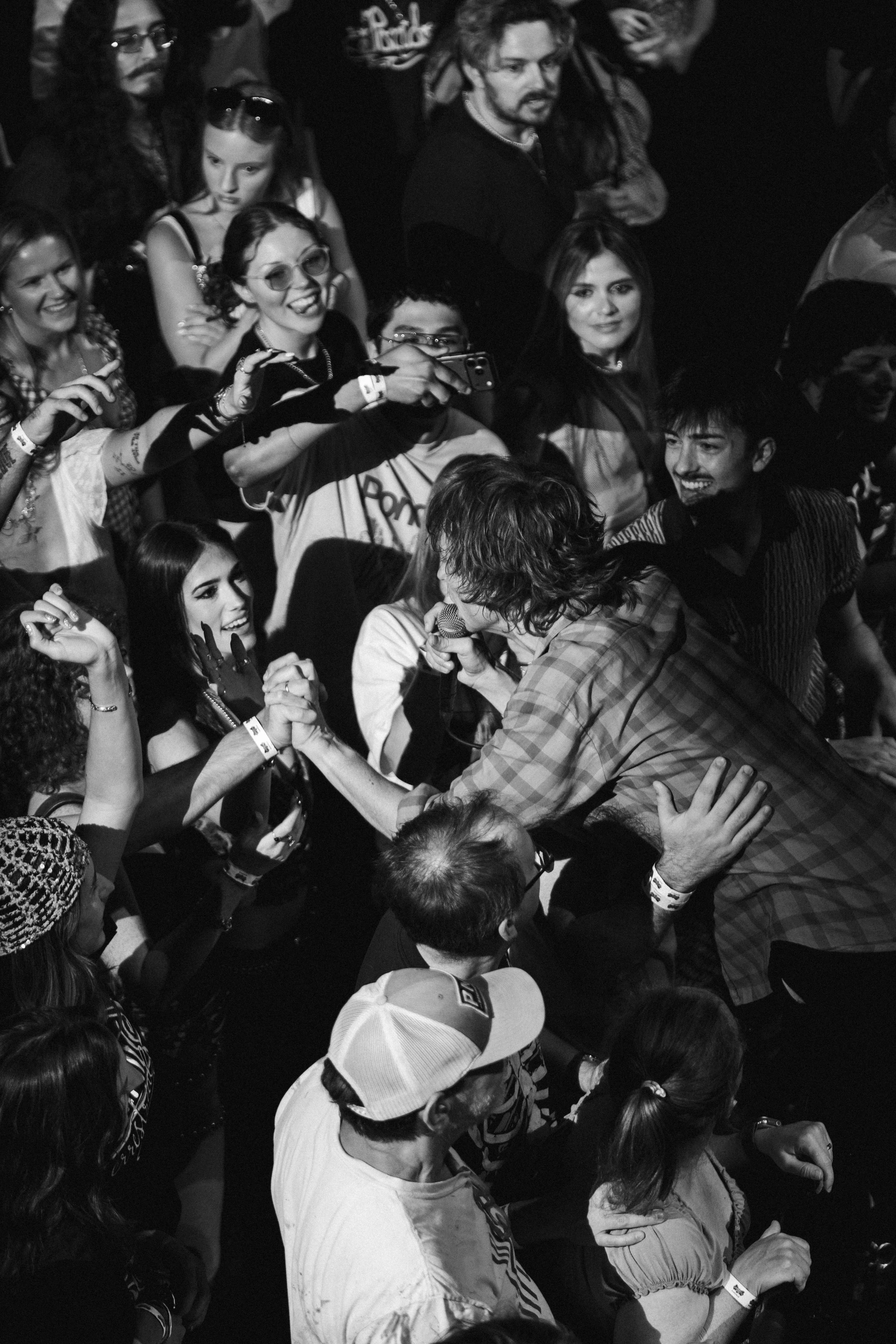 Pond_080626_Nashville_BrooklynBowl_AndyNguyen_17.jpg