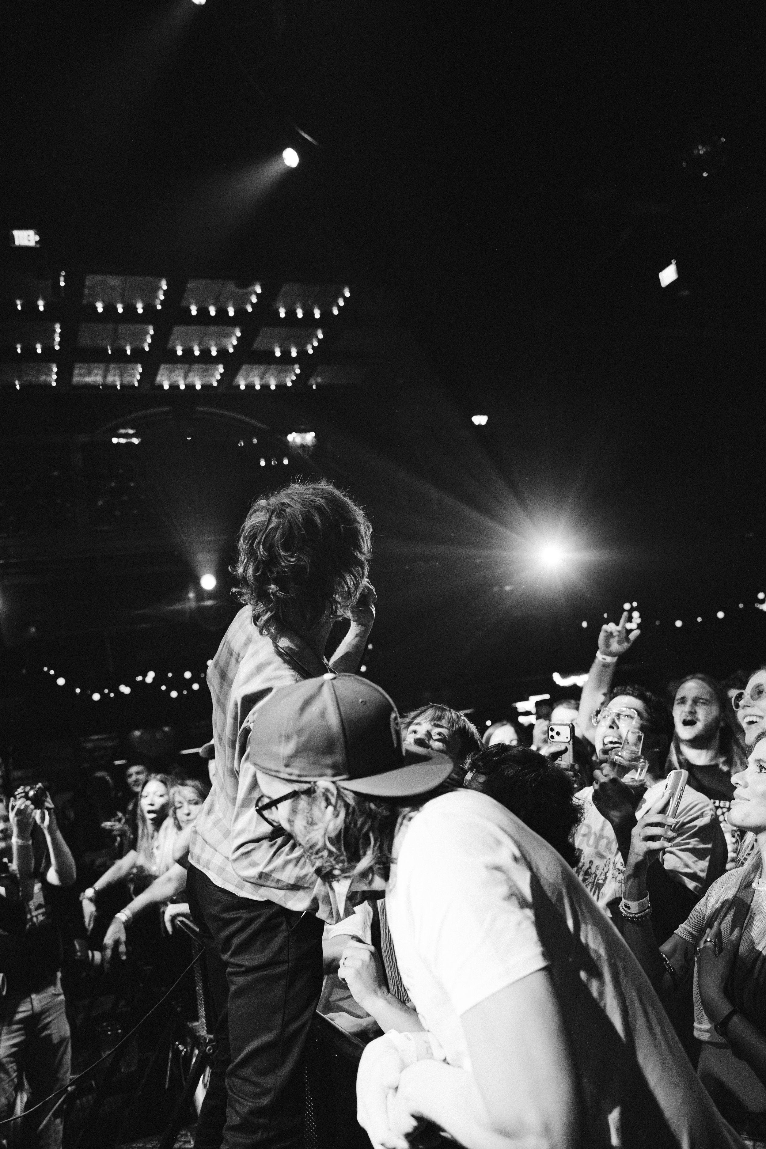 Pond_080626_Nashville_BrooklynBowl_AndyNguyen_12.jpg