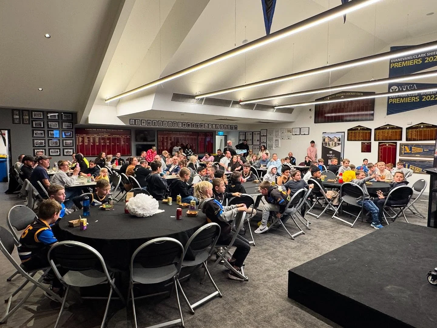 First presentation done ✅
It was great to have all of our U8’s and U9’s in the rooms on Wednesday for our first round of junior presentations!
Thank you to everyone who came and celebrated a fantastic year for our littlest Lakers and to
