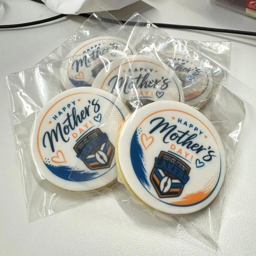 Wishing all of our Laker mums a very happy Mother&rsquo;s Day! 

We hope you get spoilt today and the kids come home with a win to celebrate 🙌 

Thanks for everything you do to keep us playing footy each week 🩷