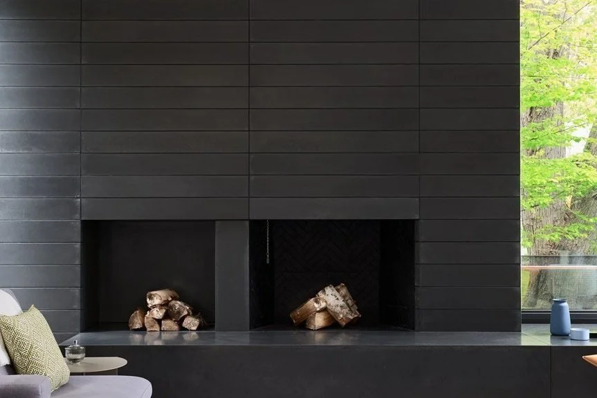 concrete-fireplace-walls-smooth-black-toronto.jpg