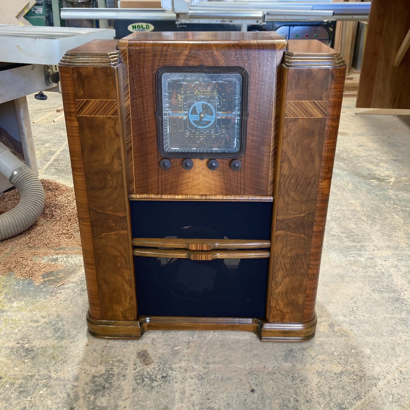 Often Occupying Prime Position in the Best Room of the House
This 1930's Strad Walnut Veneer Radio Cabinet has been brought back to it's former Glory.
#restoration #1930 #radio #familyheirloom #restore #walnut #vintage #artdeco #nostalgia