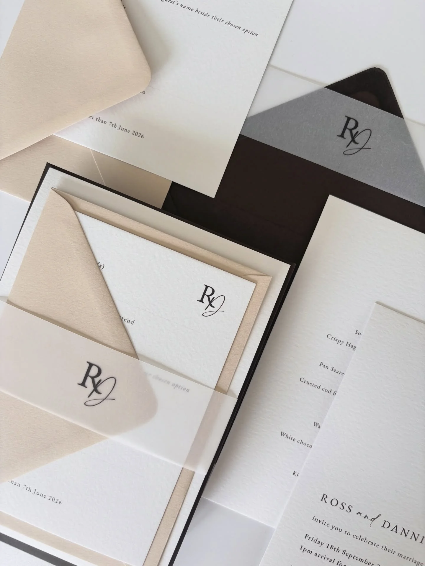 Not only is this invitation suite a beautiful blend of dark chocolate and warm caramel but it's also stunning in it's simplicity 🤎

You don't need to go over the top to elevate your invites, going for quality textured card stock, vellum and layers p