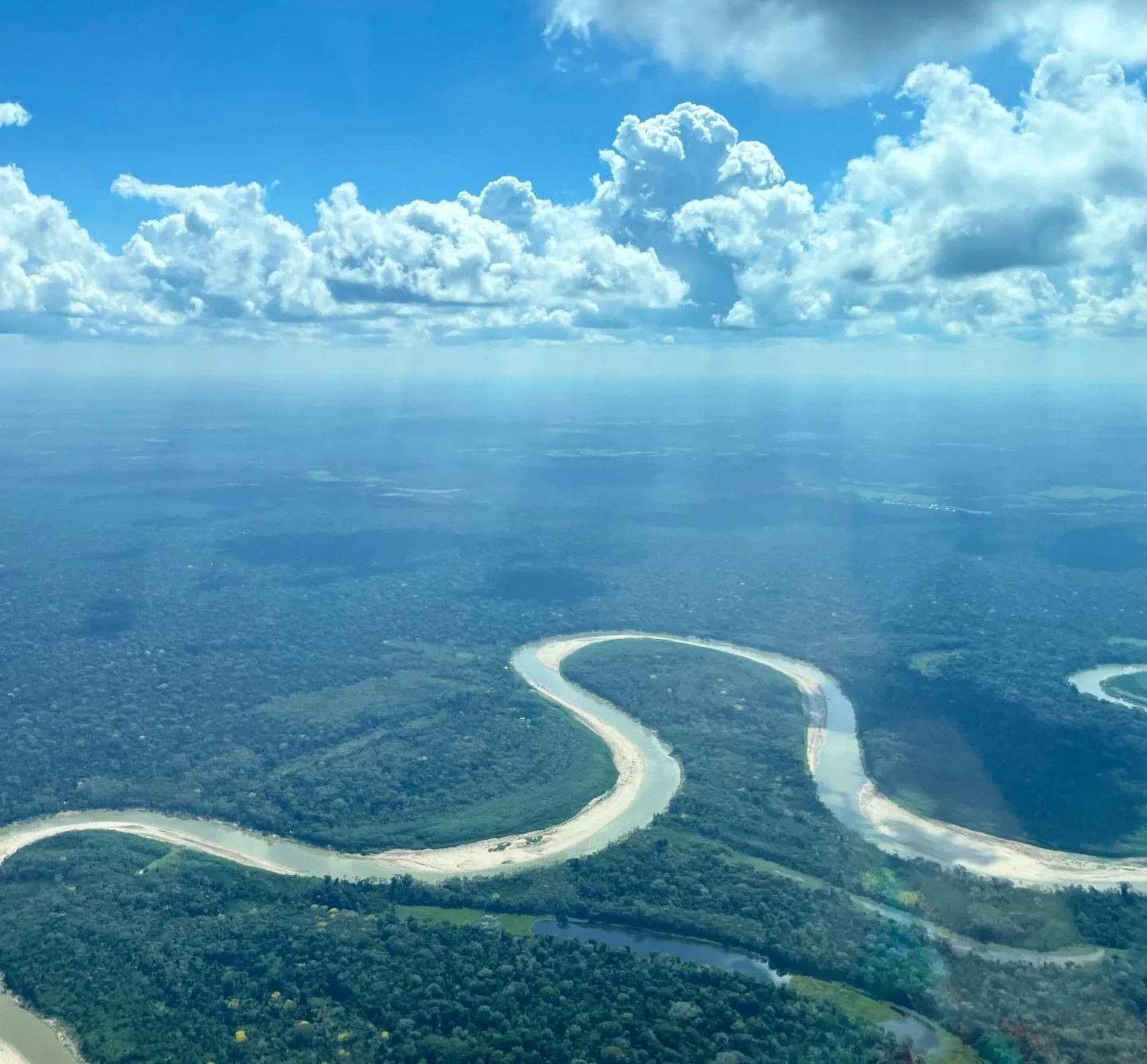 📸: View of the Brazilian Amazon on my way to have a mayor perspective switch with the Ashaninka people 

We think our life is the way it is because of our circumstances. But remember that our internal experience depends on the way we relate to every