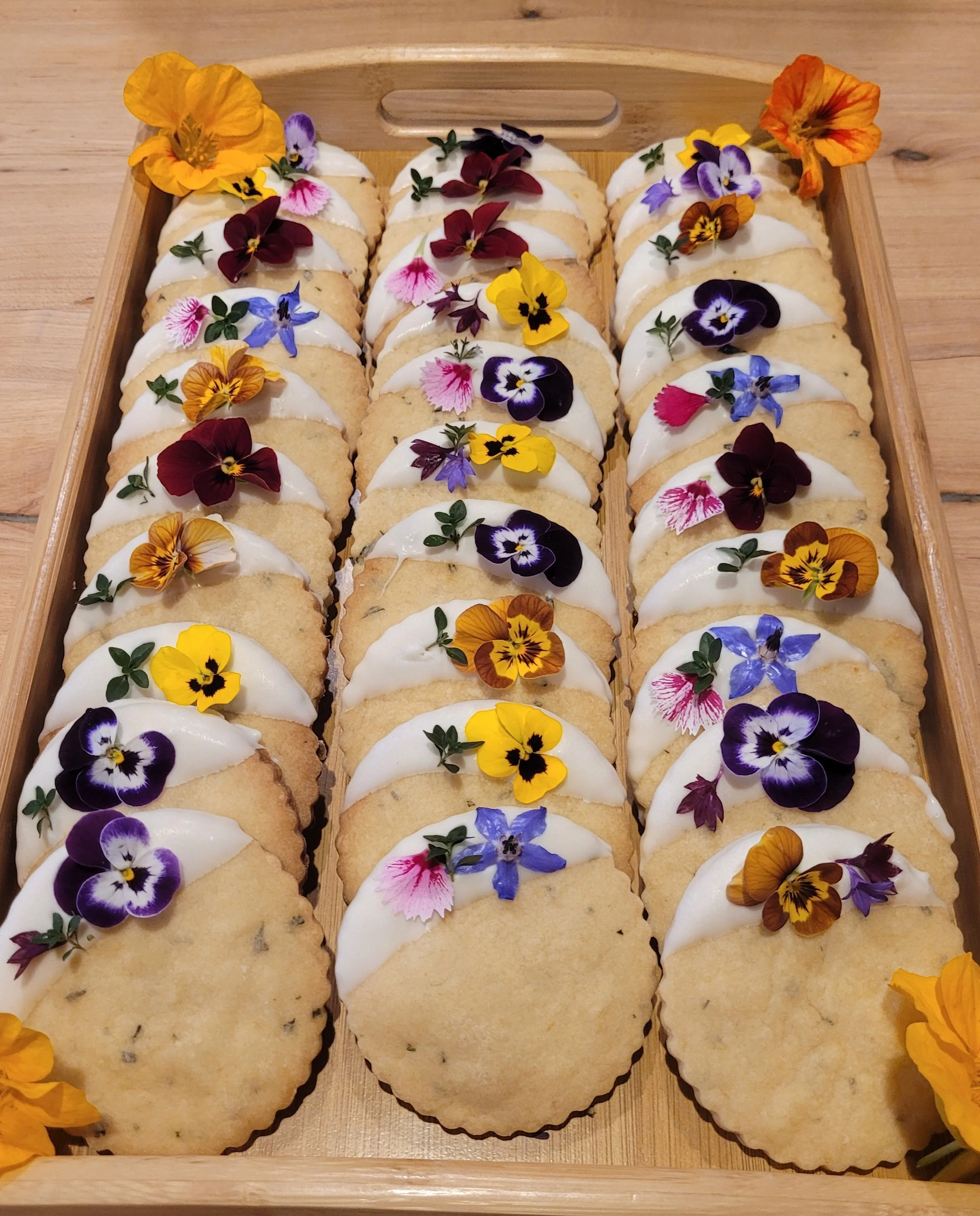 Lemon Rosemary Shortbread Cookies