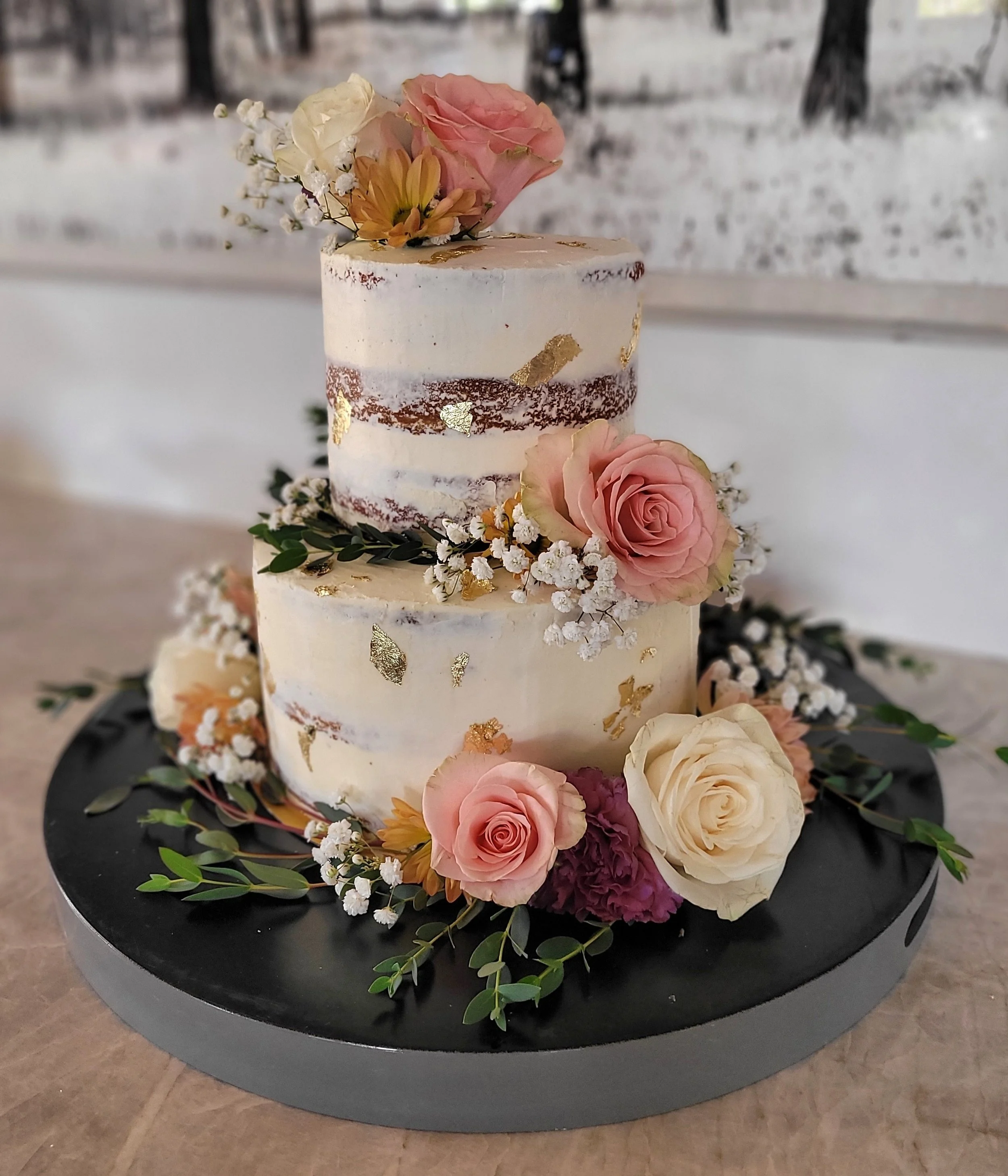 Red Velvet & White Wedding Cake