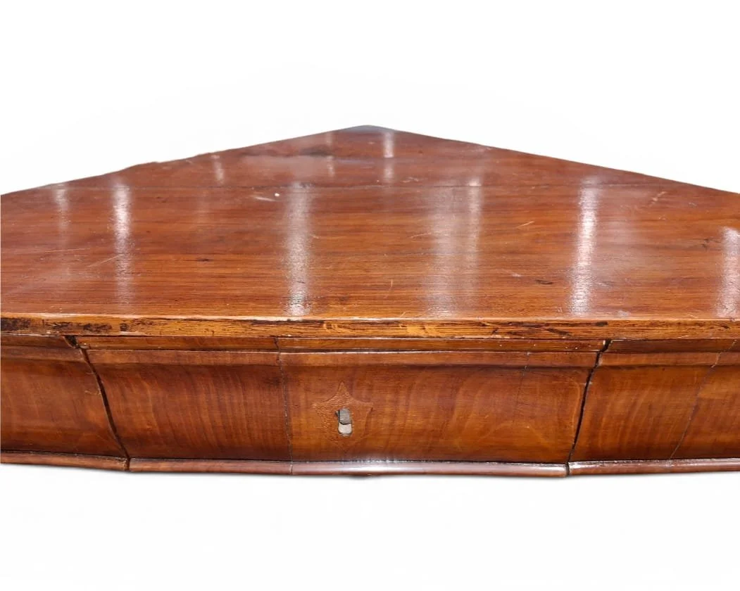 old-paintings-online-coppia-consoles-ad-angolo.jpg