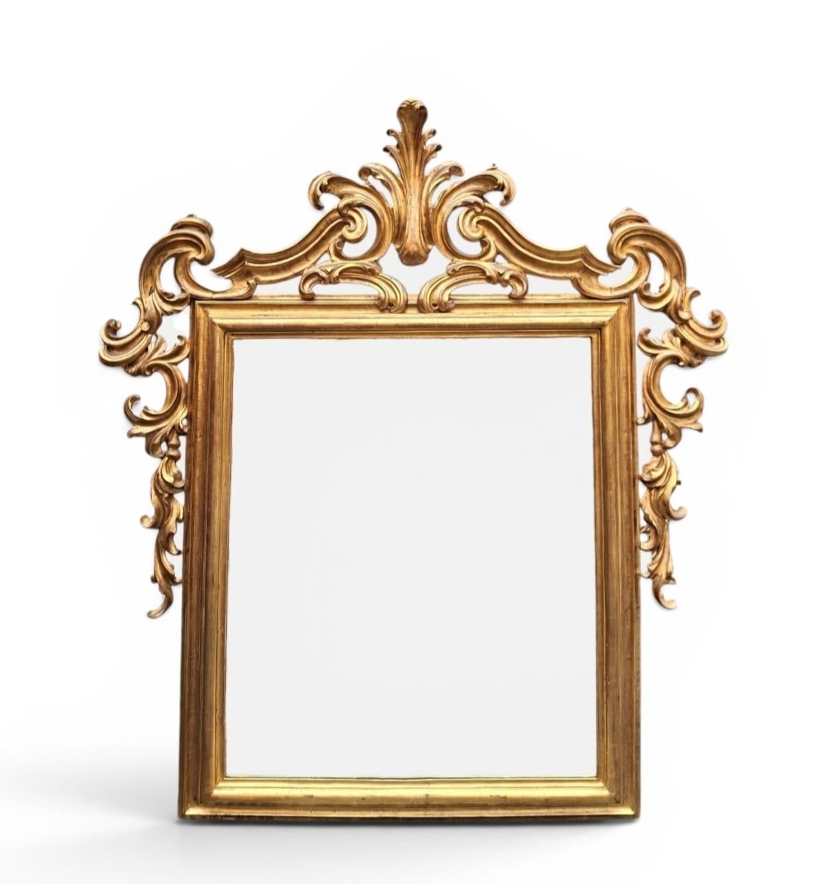 Grande specchiera in legno dorato