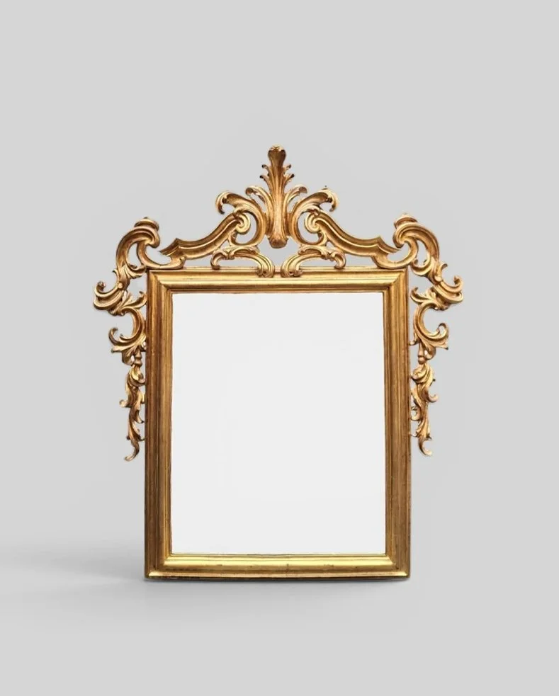 Grande specchiera in legno dorato