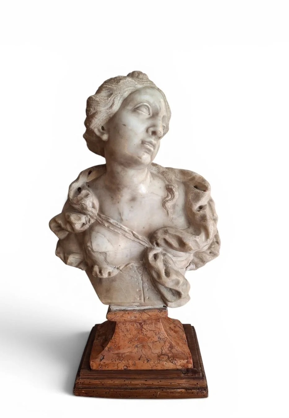 Busto raffigurante figura femminile