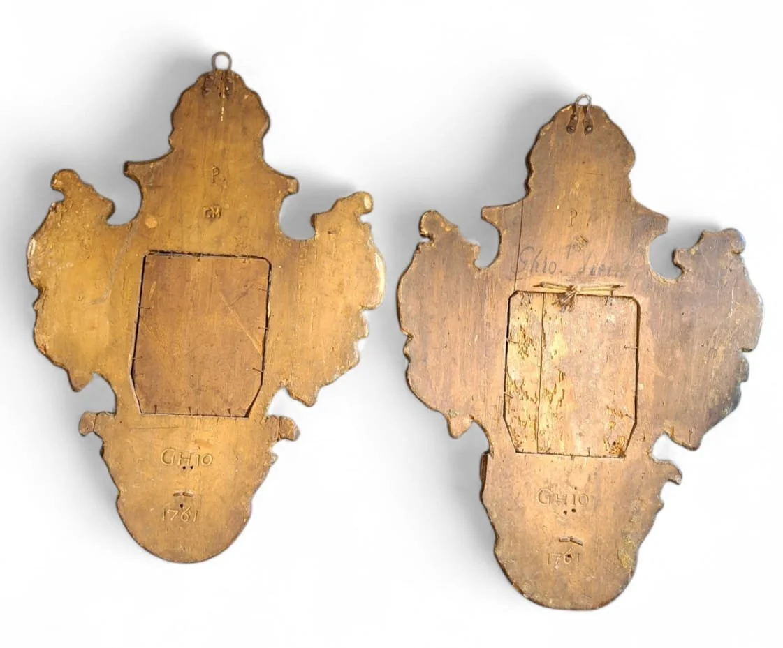 old-paintings-online-coppia-appliques-legno-e-cartapesta-1.jpg