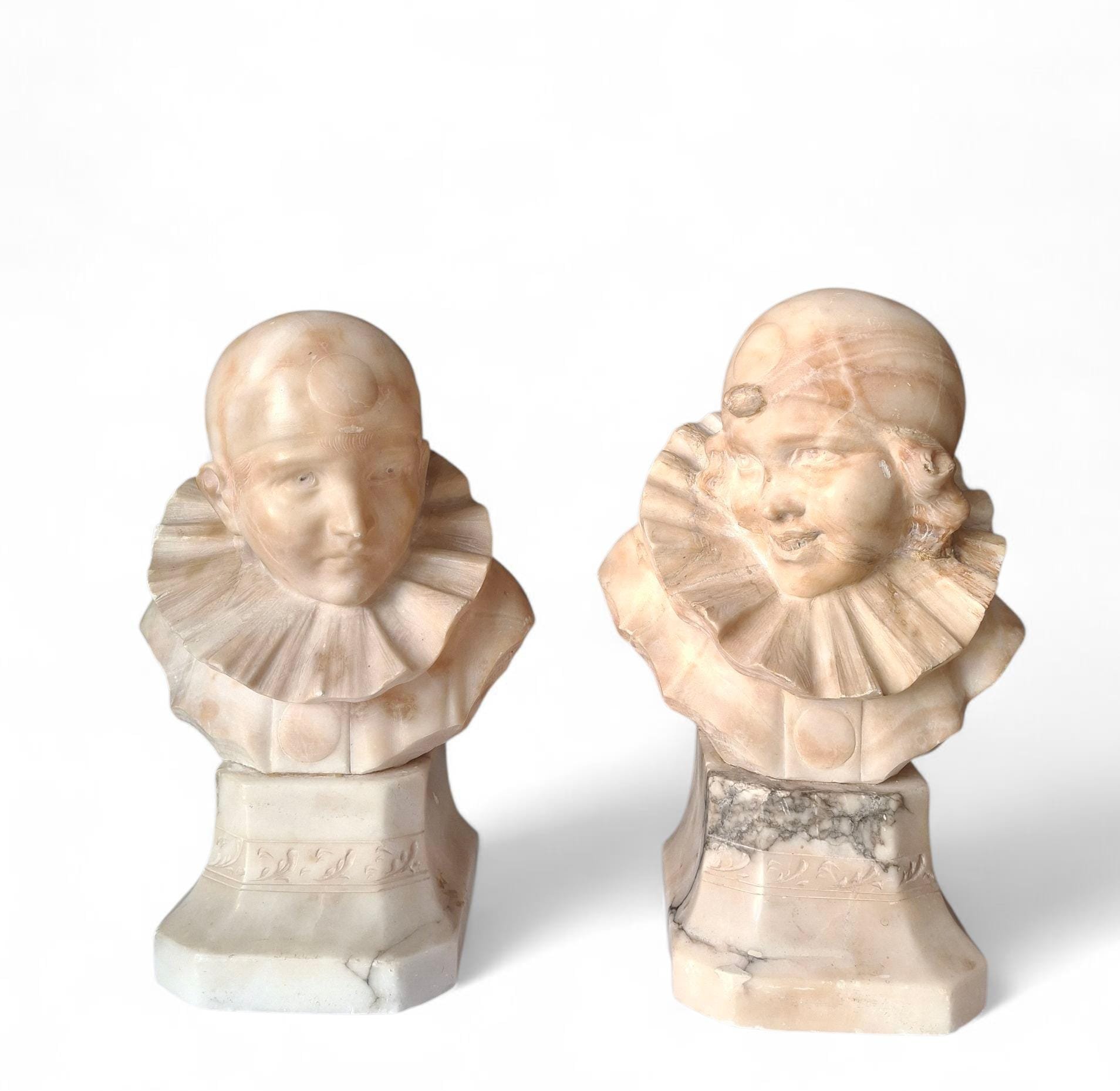 old-paintings-online-coppia-di-pierrot-in-alabastro.jpg