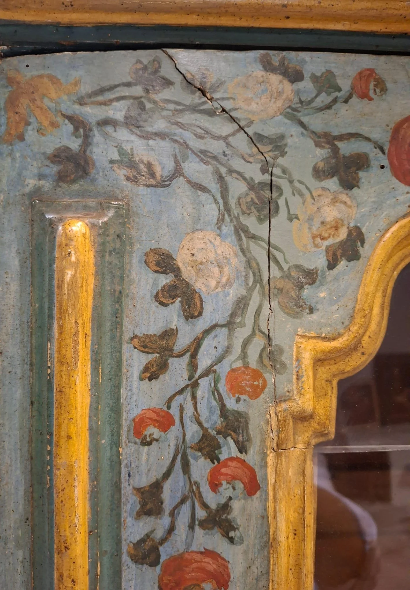 old-paintings-online-vetrina-marchigiana-laccata-1.jpg
