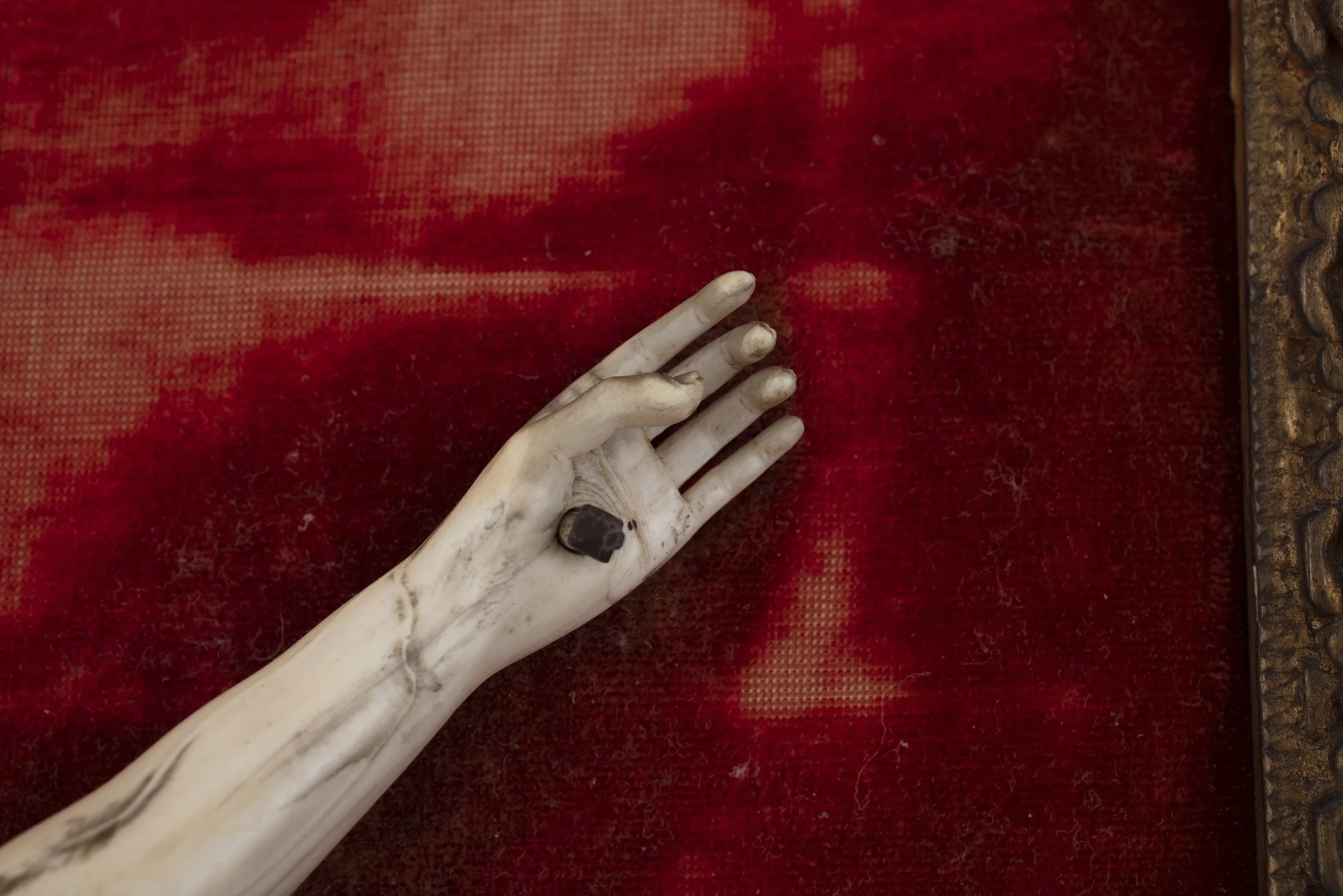 old-paintings-online-grande-cristo-in-avorio (2).jpg