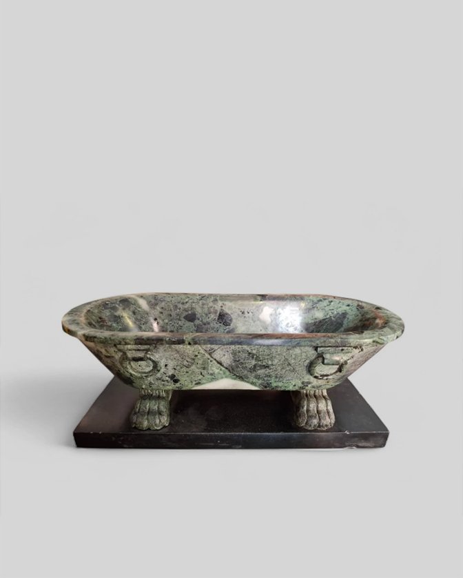 Modello di vasca in marmo Verde Alpi