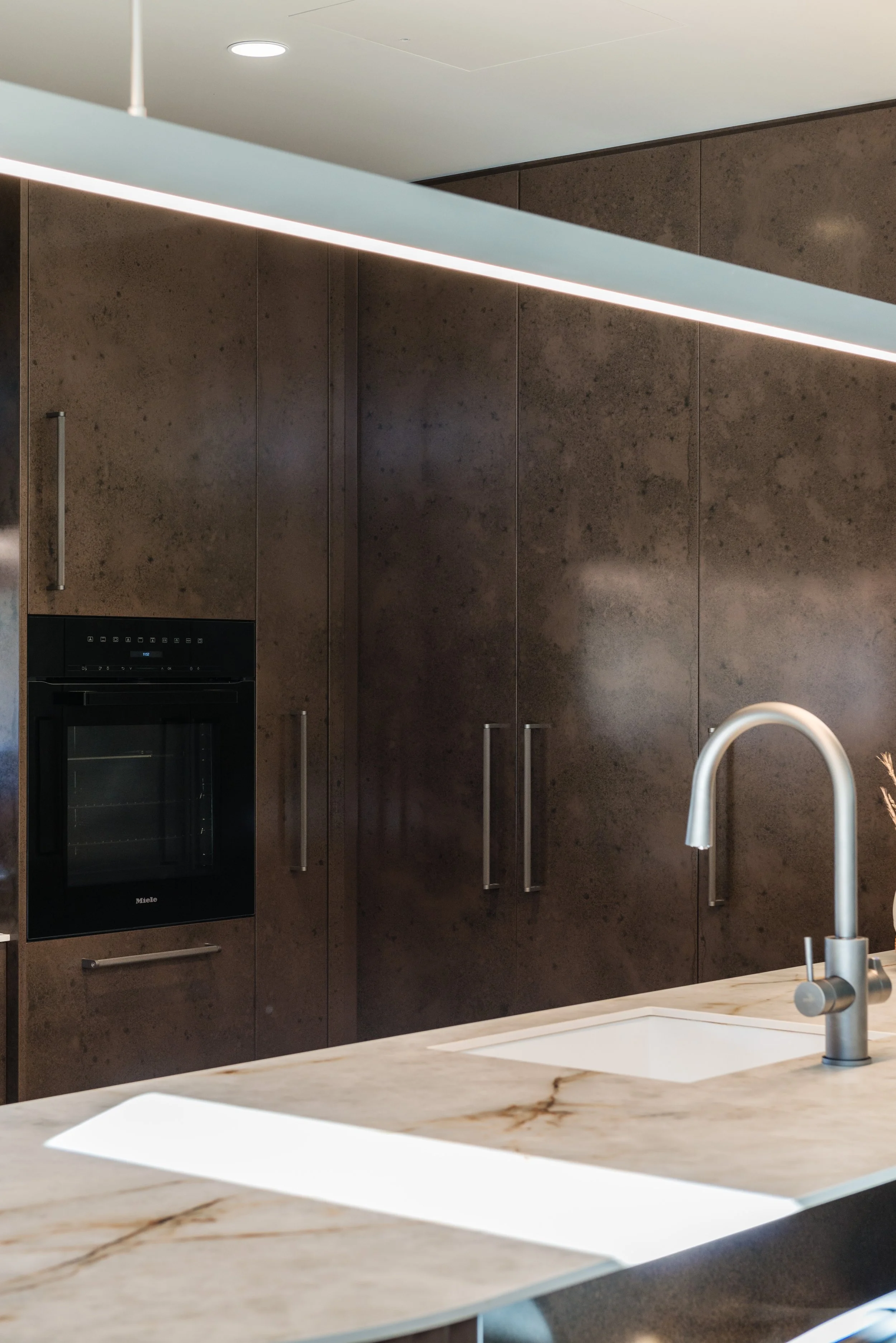 THORRINGTON ROAD / Project — Ryan's Kitchens and Joinery