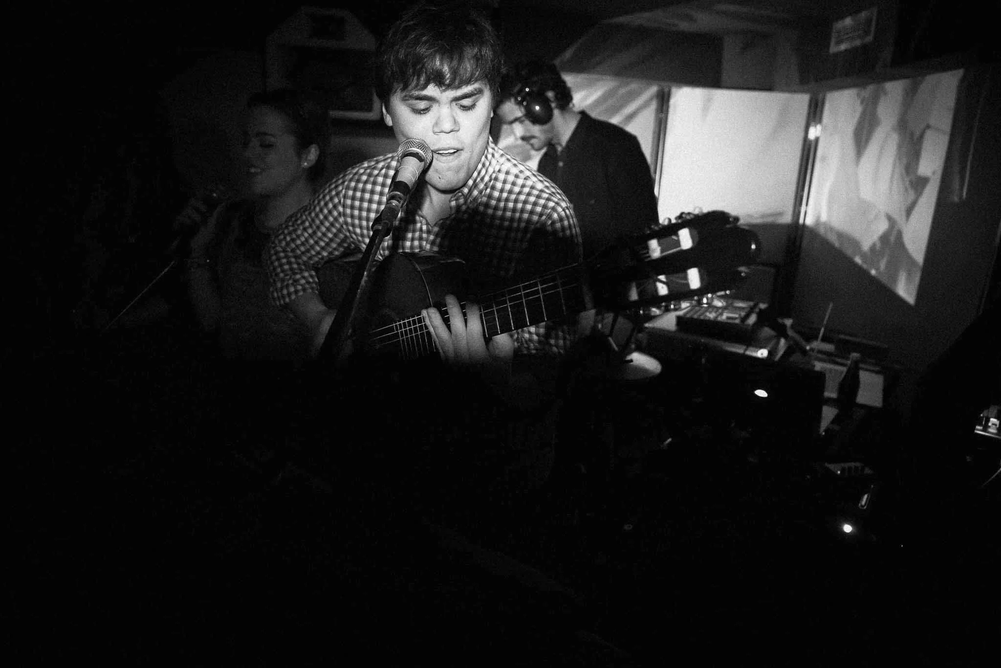 Belize-Live-2014.02.08-Ozone-Sala-Zero2-4.jpg