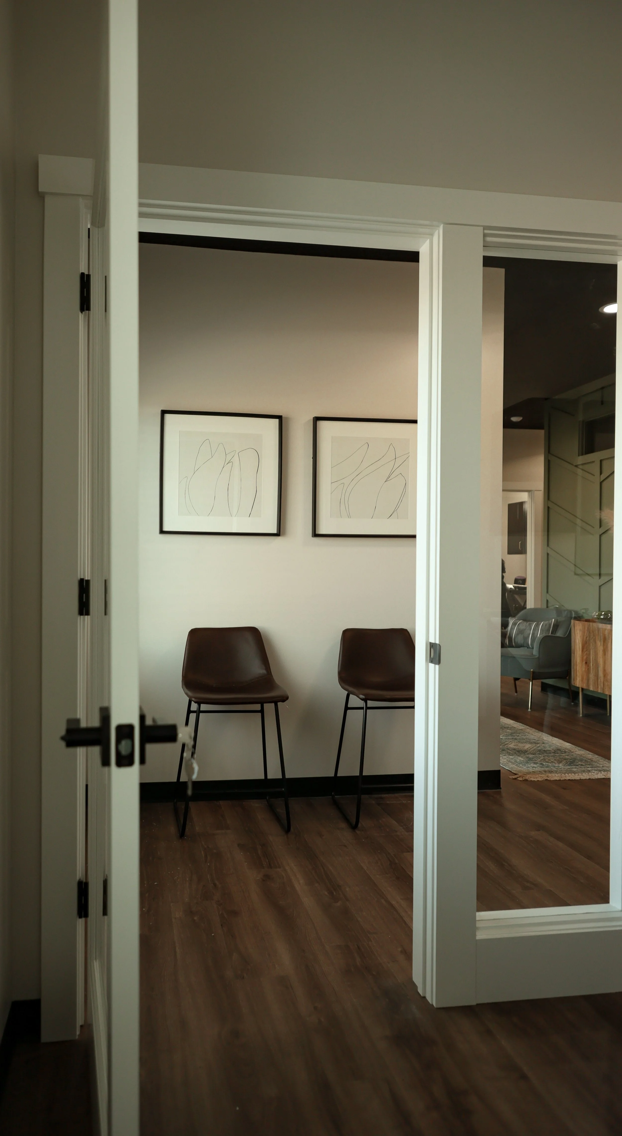 Commercial Salon Suites — Cardwell Built