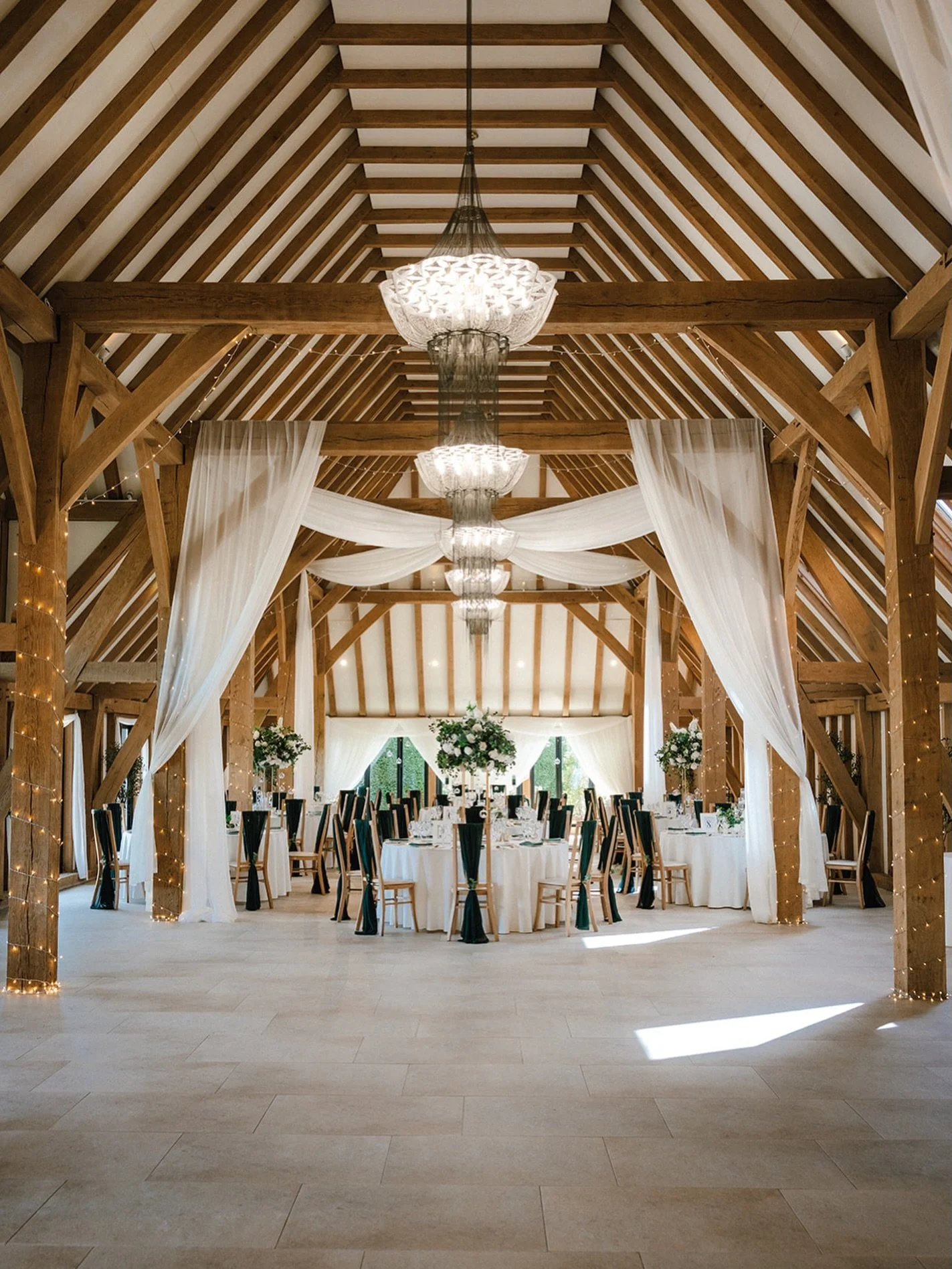 The New Barn 🤍 Our Love List 

We&rsquo;re a little obsessed with this space&hellip; 

Light-filled &amp; airy, whatever the season An open-plan space made for unmissable moments
Temperature-controlled all year round Romantic draping paired with the