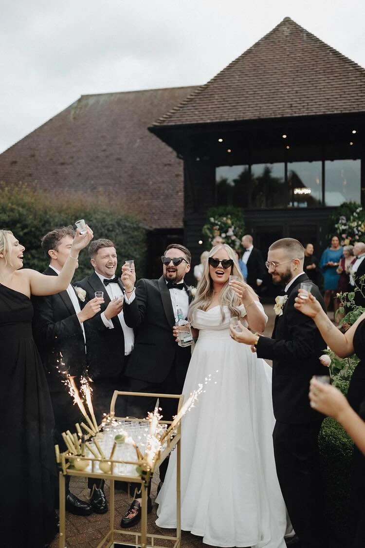 Love a Vibey Wedding? So Do We.