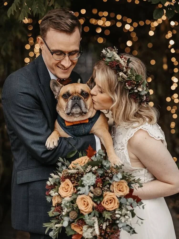 Dogs at Weddings: The Ultimate Guide